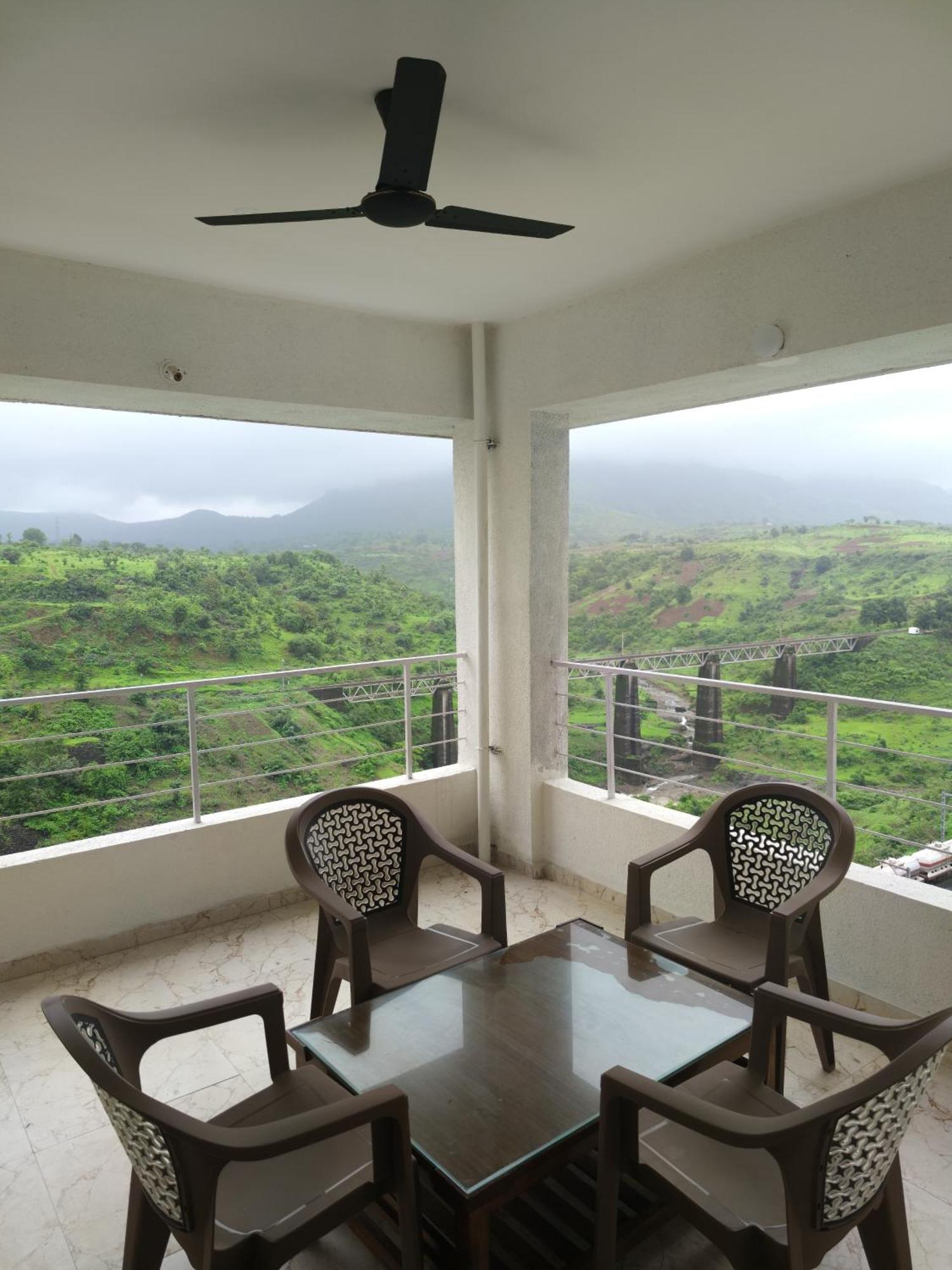 Oxi Valley Resort Igatpuri Exterior photo